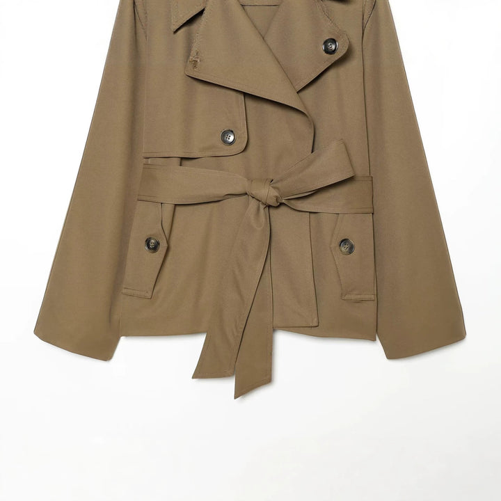 Women's short-cut trench coat with contrasting leather collar and waist belt Mune Fashion