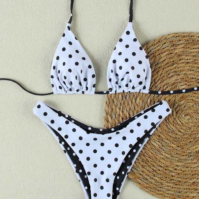 Women's triangle bikini with elegant polka dot pattern Mune Fashion