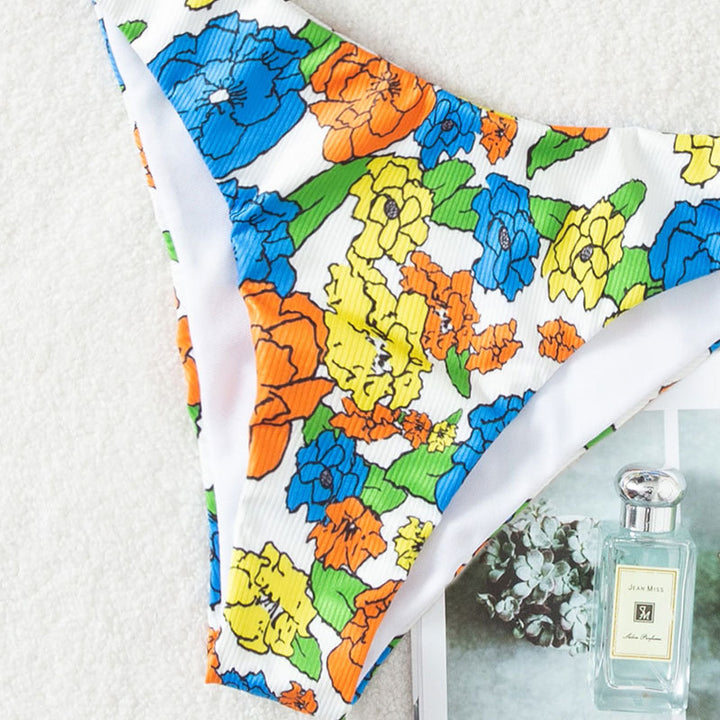 Women's One-Sided Bikini with Floral Design Mune Fashion