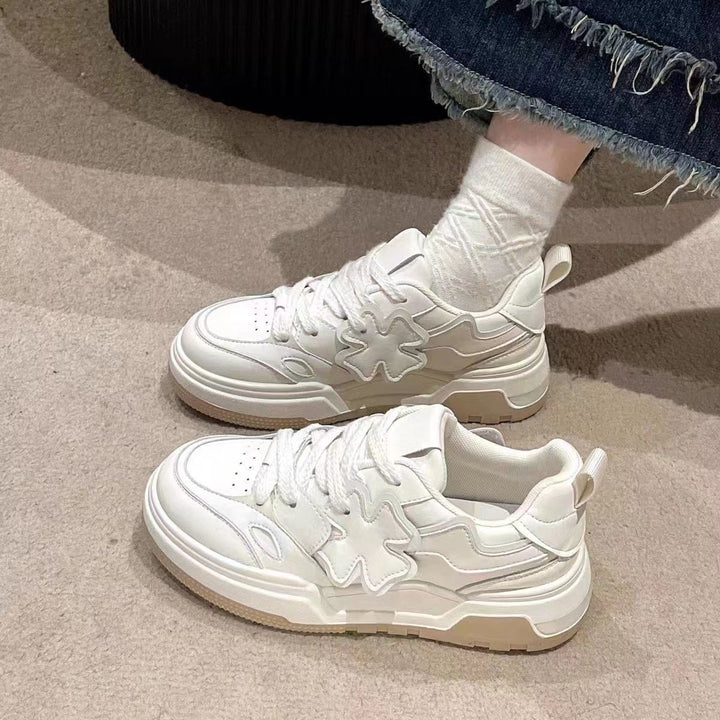 Women's Trendy Sneakers with Stylish Star Design Mune Fashion
