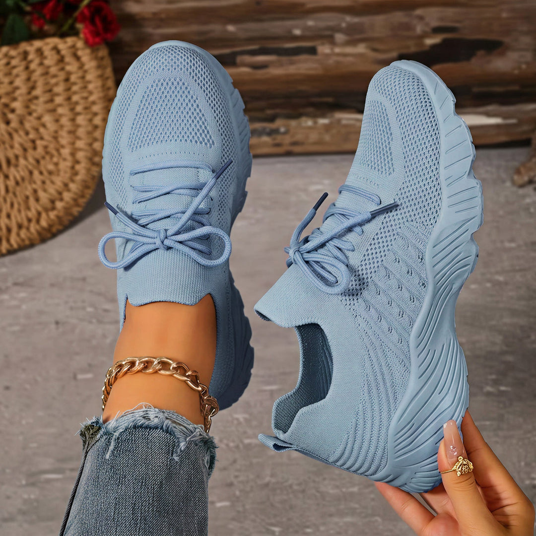 Women's Breathable sporty sneakers with elastic upper Mune Fashion