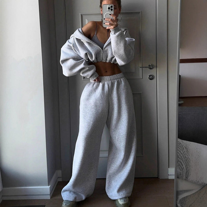 Ladies nan short zip hoodie cropped sweatshirt with drawstring, attached balloon sleeves and elastic hem Mune Fashion
