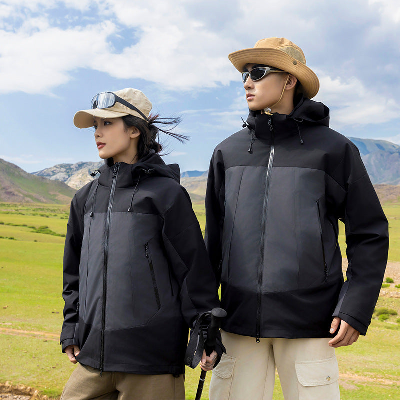 Unisex Softshell Outdoor Jacket with continuous fleece lining, adjustable hood, and water-repellent membrane Mune Fashion