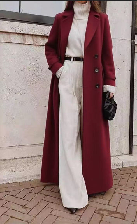 Women's long double-breasted wool coat with lapel collar and tailored silhouette Drune