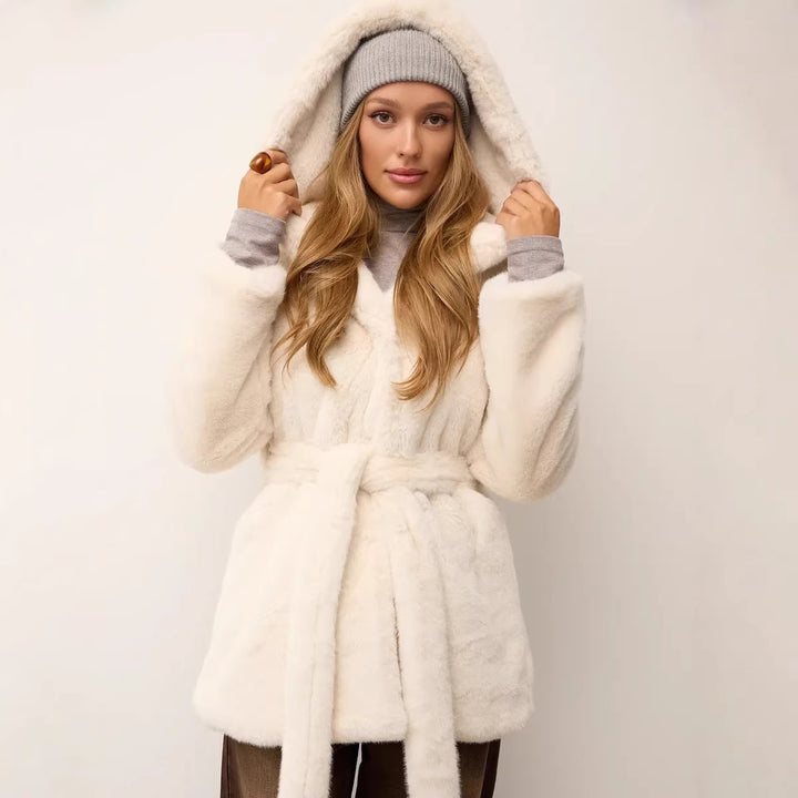 Women's short fitted faux fur coat with hood and tie belt Mune Fashion