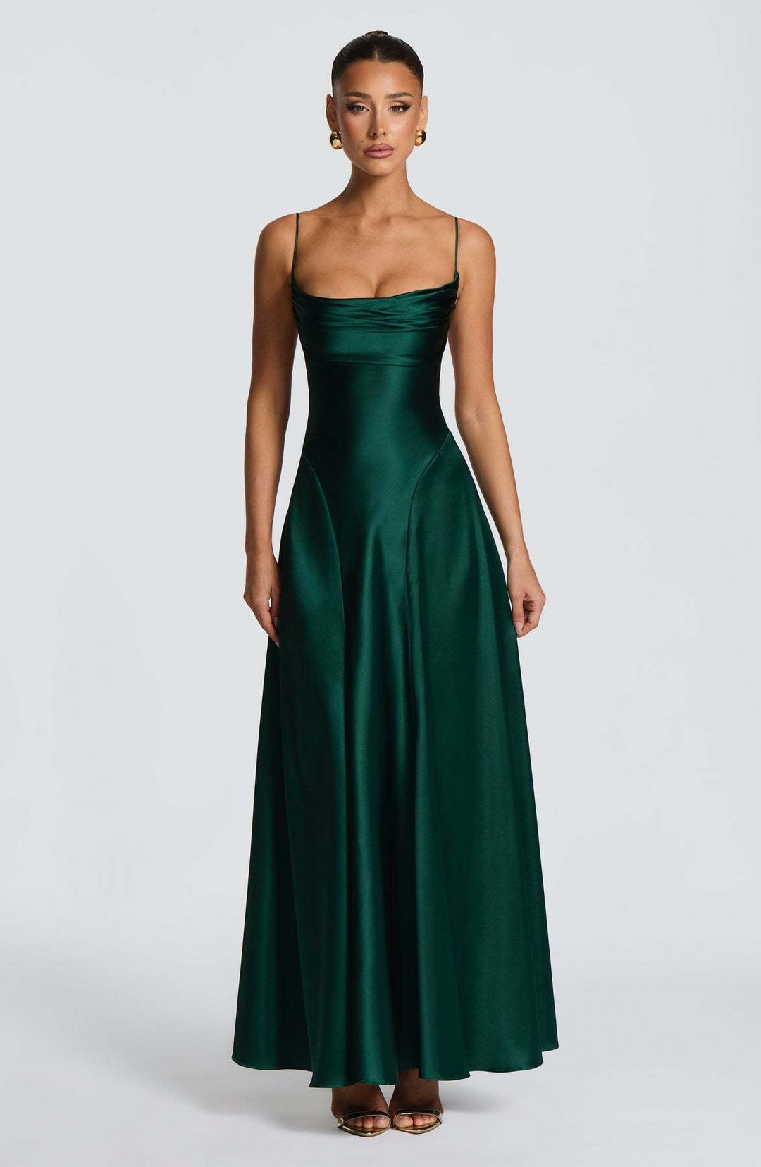 Ladies Elegant Maxi Dress with refined spaghetti straps and flowing satin Mune Fashion