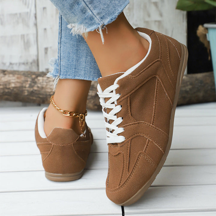 Women's Sporty Sneakers with Breathable Surface Structure Mune Fashion