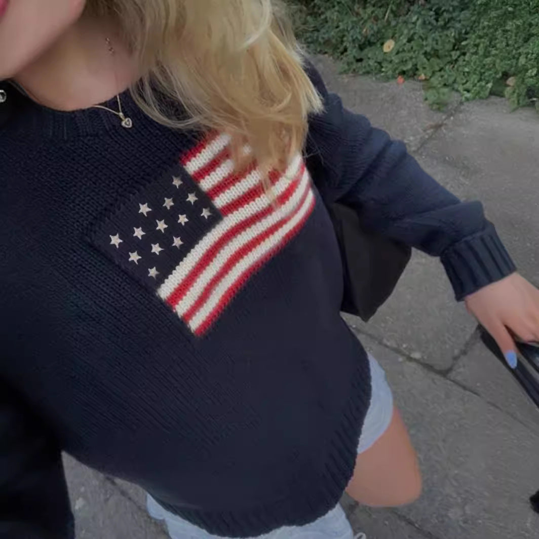 Women's Knitted Sweater with American Flag Motif Mune