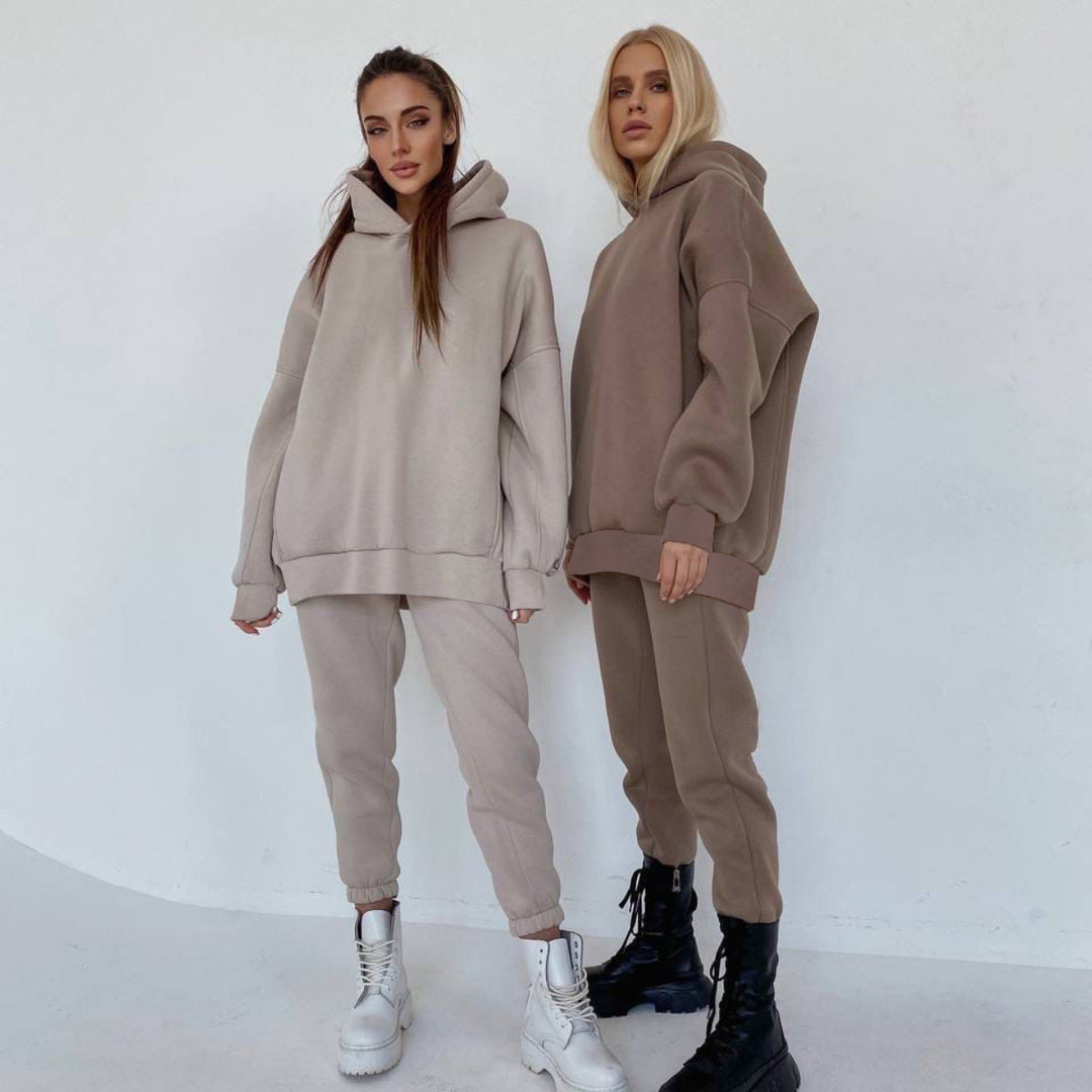 Women's oversized hoodie loungewear set with extra large hood and tailored joggers Mune Fashion