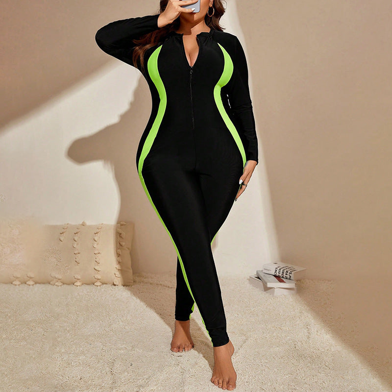 Women's sporty one-piece with zipper and stylish accents Mune Fashion