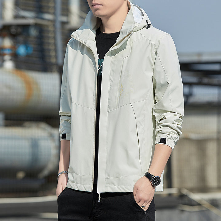 Men's Lightweight Hooded Softshell Jacket with Windproof Membrane and Minimalist Urban Cut Mune Fashion