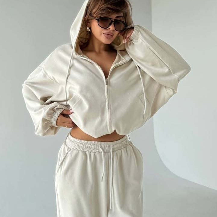 Women Velvet Cropped Hoodie with Balloon Sleeves and Wide Palazzo Sweatpants Mune Fashion