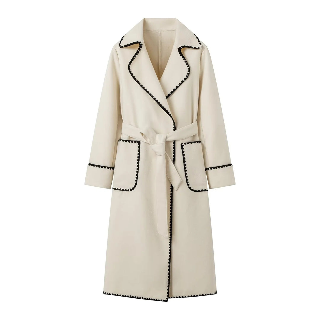 Women’s wrap coat made of wool blend with scalloped trim and tie belt Mune Fashion