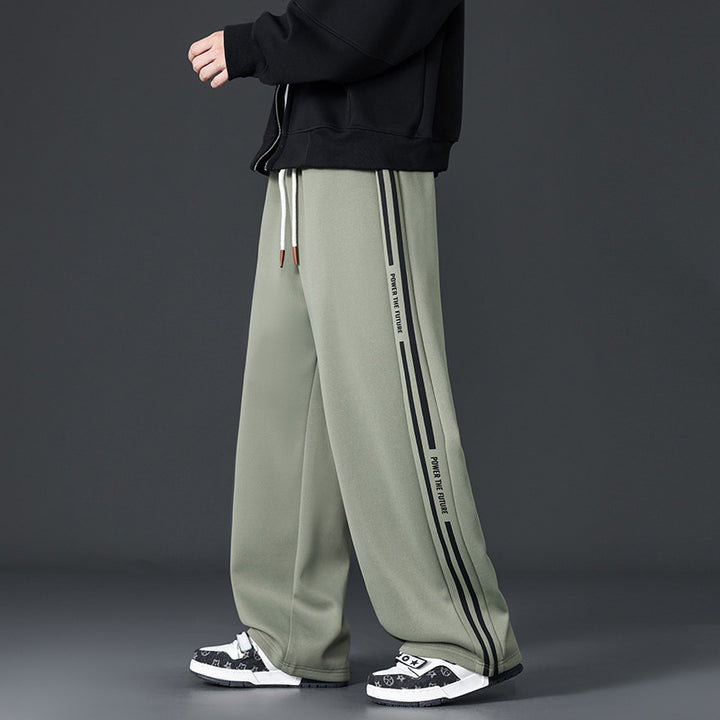 Men's sporty joggers