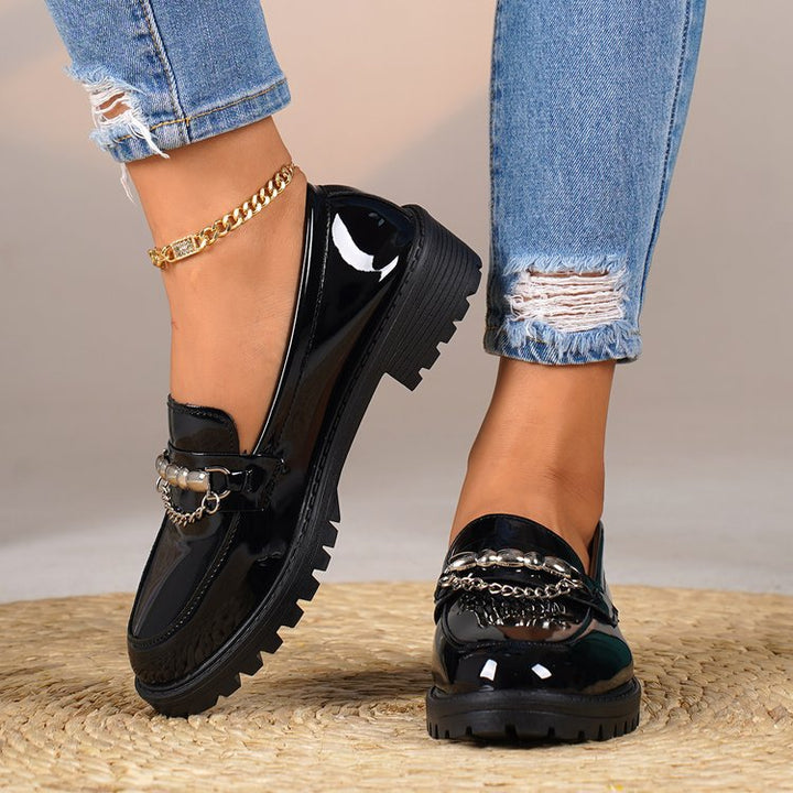 Women’s patent loafers with patterned rubber sole and chain detail Mune Fashion