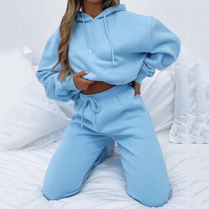 Women's Cropped Hoodie Jacket and High-Waist Jogging Pants Set made of French Terry with Elastic Waistband Mune Fashion