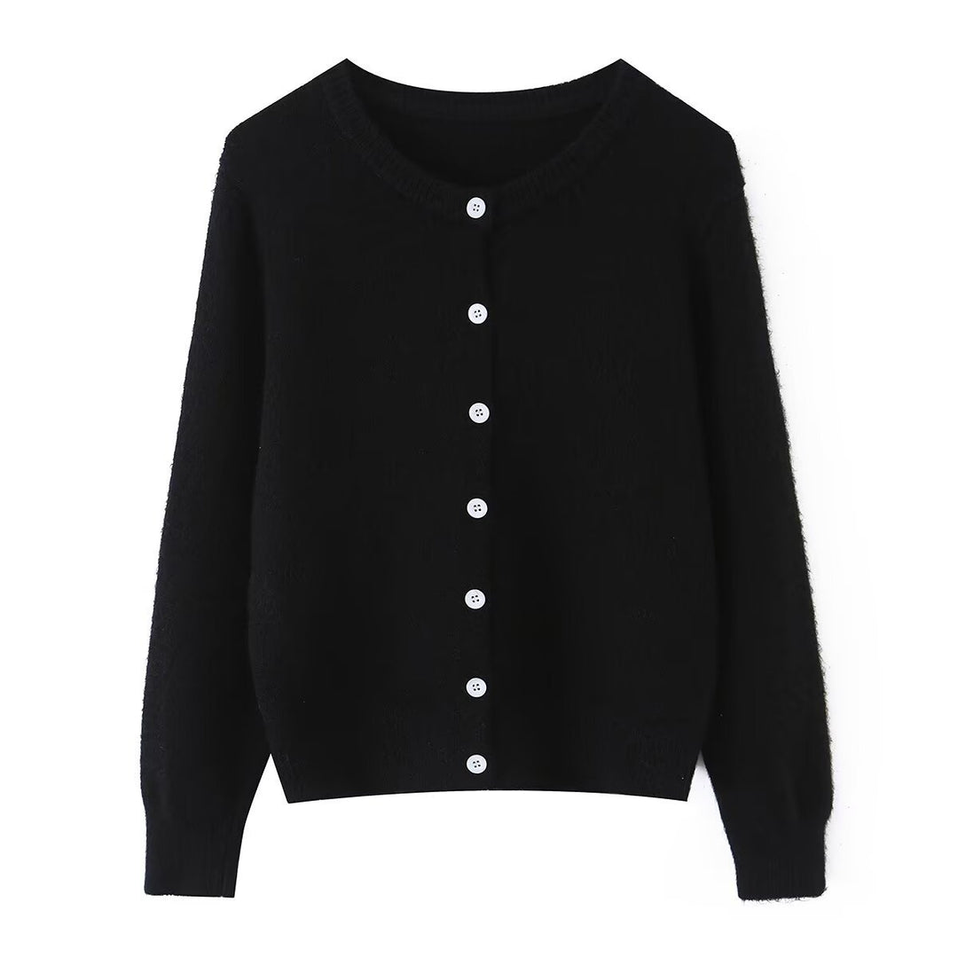 Women's lightweight fine knit cardigan with round neck, ribbed cuffs, and pearl buttons Mune Fashion