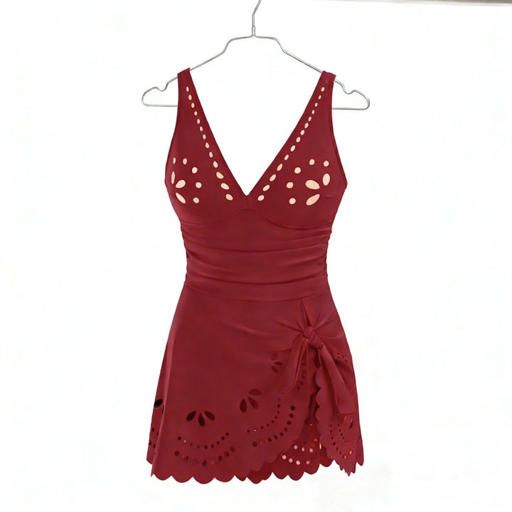 Women's Swimwear with Refined Cut-Outs Mune Fashion