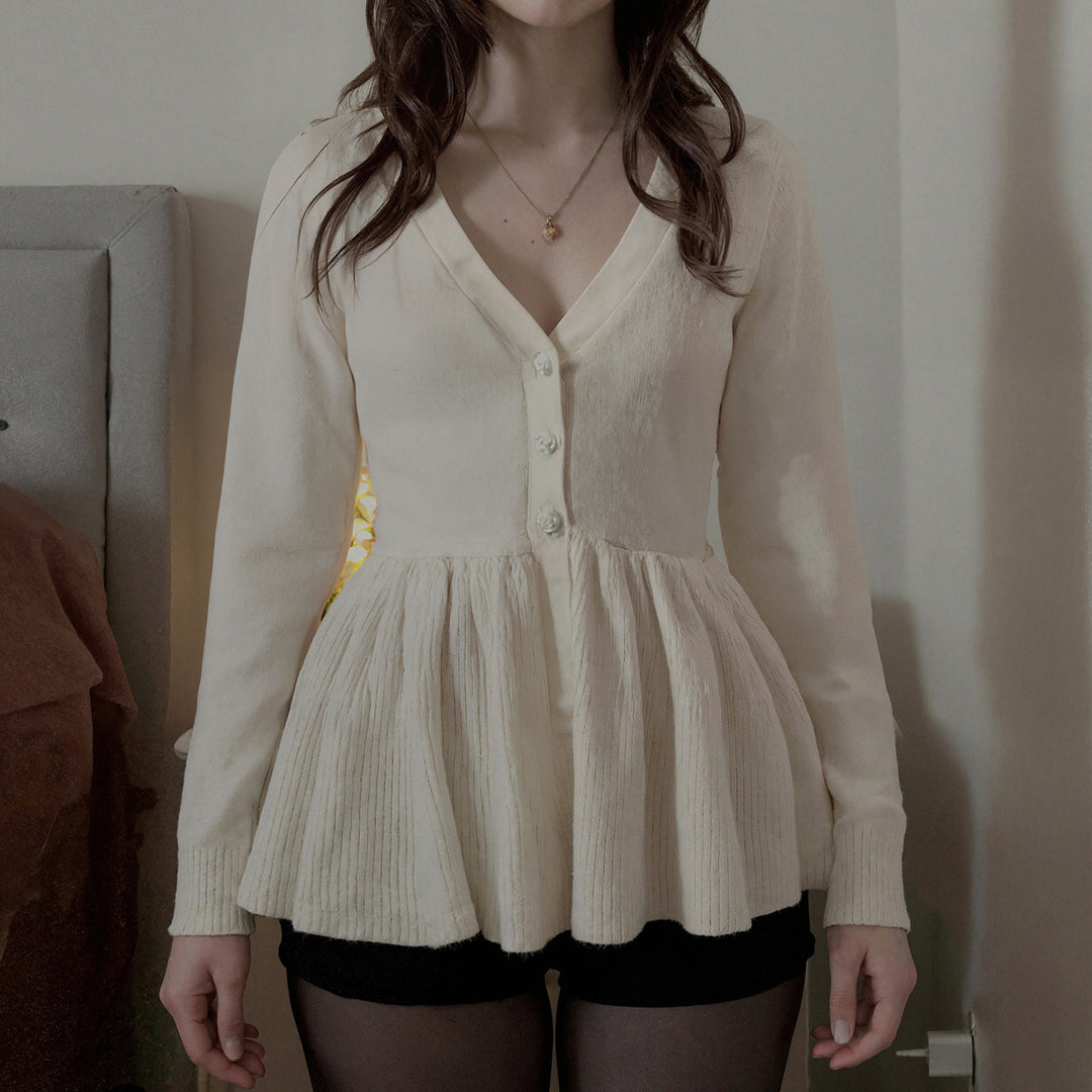 Women's long-sleeve top with empire waist, delicate button placket and lace trim Mune Fashion