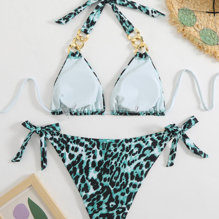 Women's bikini set with elegant chain accents Mune Fashion