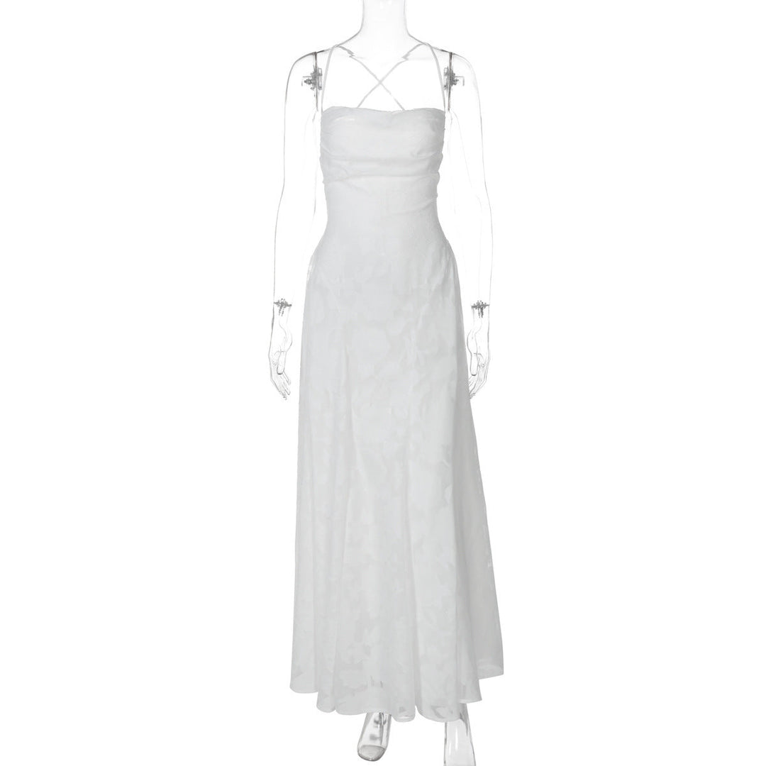 Women Elegant Evening Dress with Fine Floral Patterns and Sophisticated Details Mune