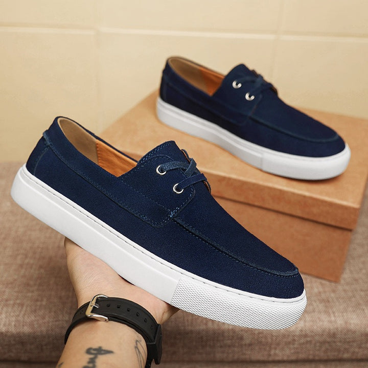 Women Elegant and Comfortable Sneakers