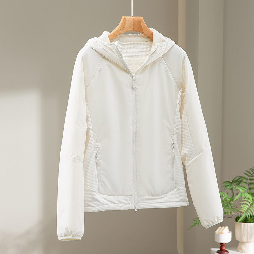 Women's Lightweight Wind and Thermal Jacket with Hood, Quilted Lining and Two-Way Zipper Mune Fashion