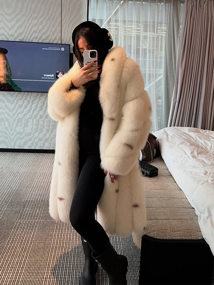 Women longer vegan faux fur coat with hood and voluminous fur collar Mune Fashion
