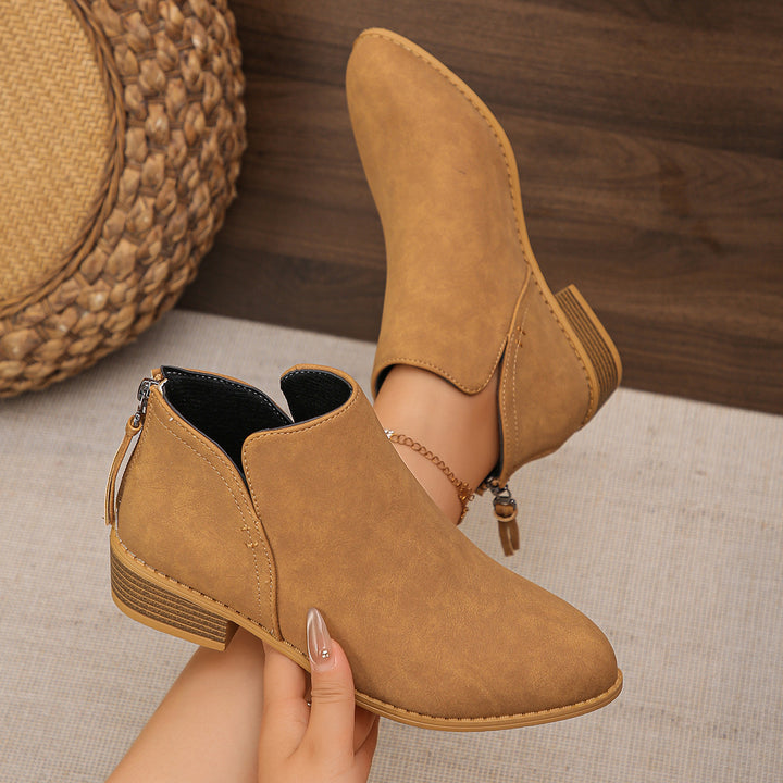Women's fashionable short ankle boots with rear zipper, low block heel, and padded comfort insole Mune Fashion