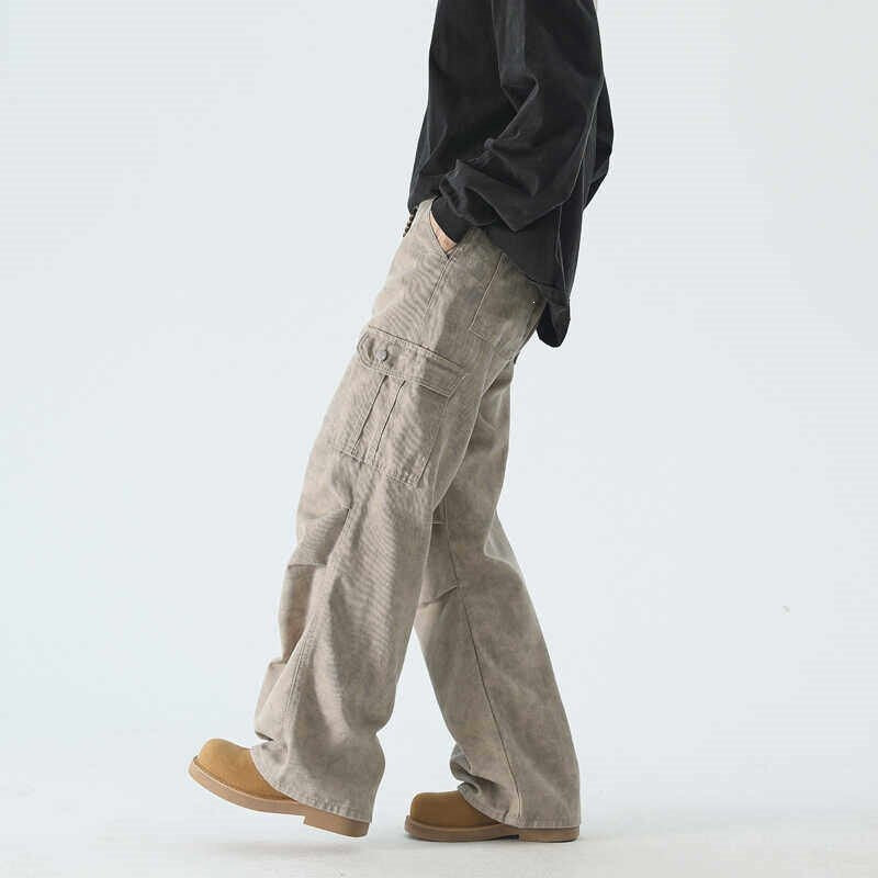 Women's cargo pants with wide legs and practical pockets Mune Fashion