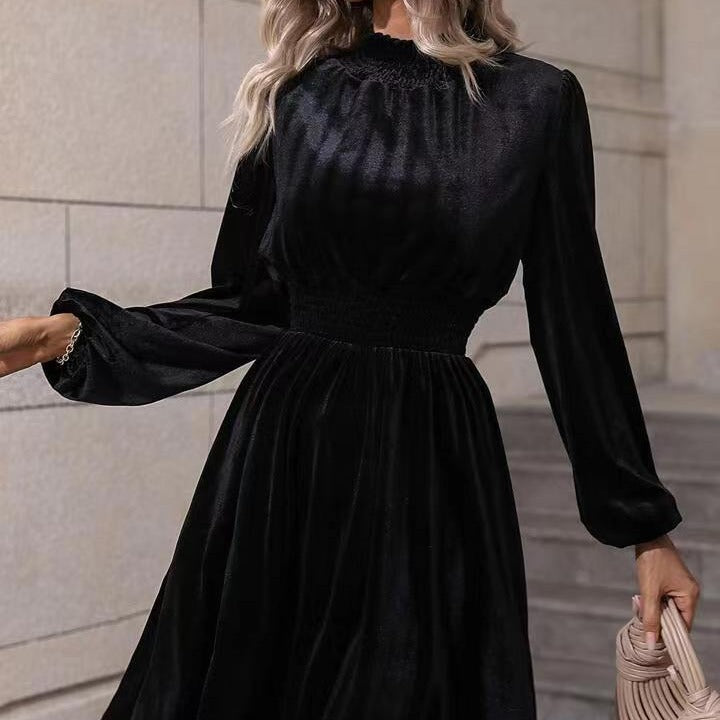 Women Velvet Dress with High Neck Design and Elegant Long Sleeves Mune