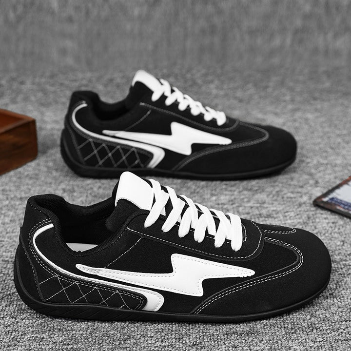 Women's lightweight retro skate sneakers with quilted sidewall, padded ankle collar, and non-slip rubber outsole Mune Fashion