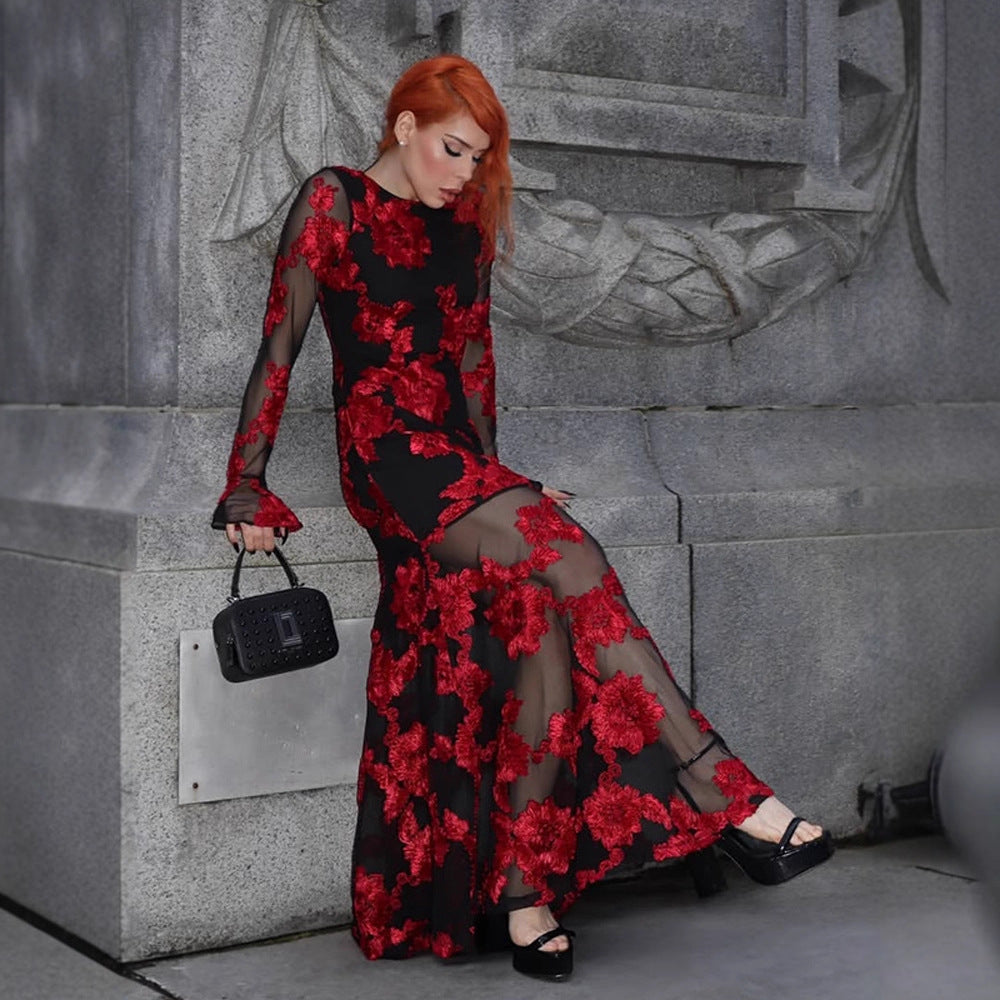 Women’s maxi dress with transparent mesh and floral embroidery Mune Fashion