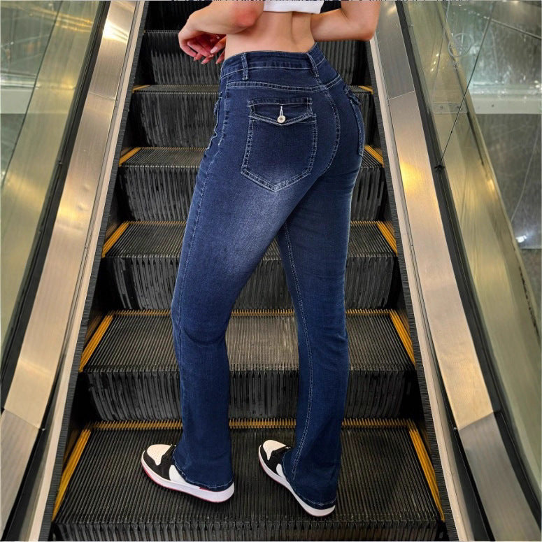 Women's High-Waisted Stretch Jeans with Light Flare and Decorative Pockets Mune Fashion