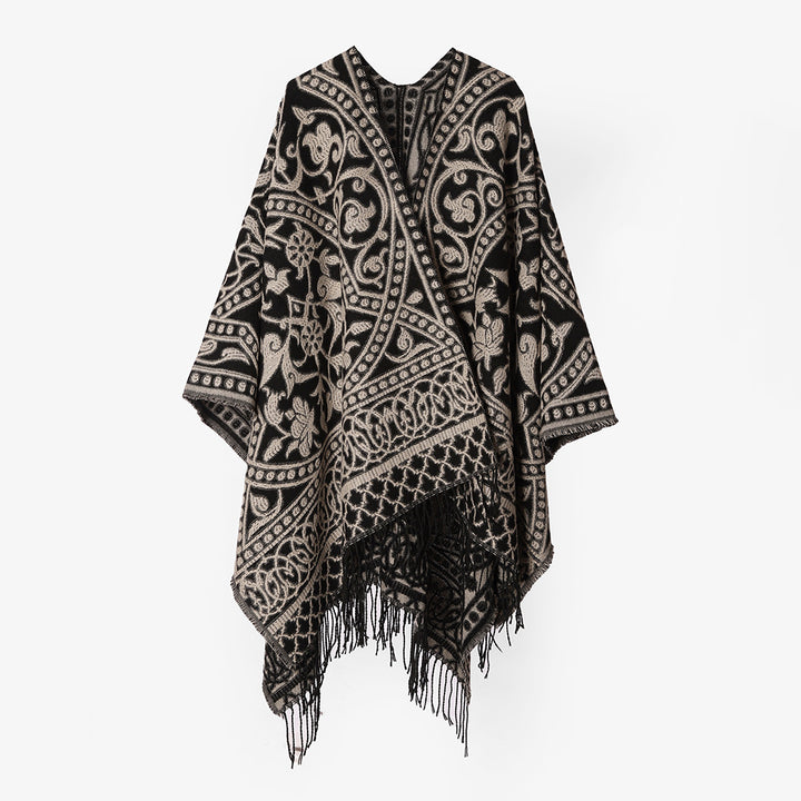 Women's coarse-woven rectangular poncho with oriental medallion jacquard and decorative fringed hem Mune Fashion