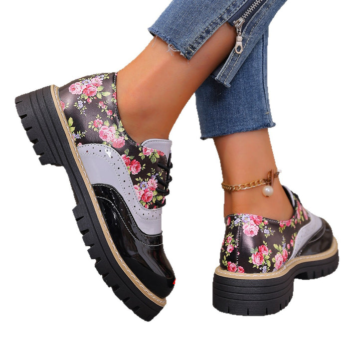 Women's floral brogue lace-up shoes with layered material mix and patterned rubber sole Mune Fashion