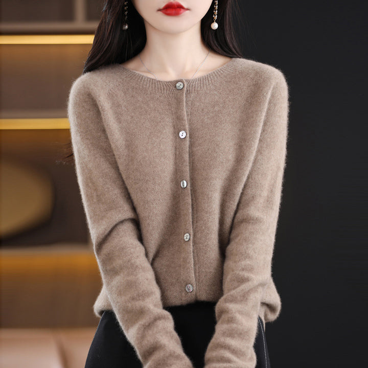 Women's Short-Cut Cardigan in Mohair-Look with Round Neckline and Pearl Buttons Mune Fashion