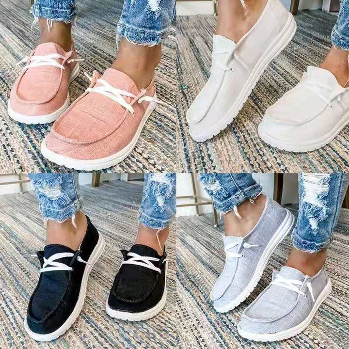 Women's sailcloth moccasin sneakers with elastic lacing, padded comfort insole and profiled rubber sole Mune Fashion