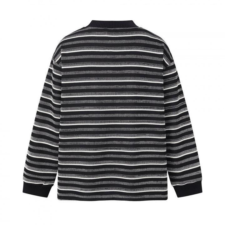 Unisex fine knit sweater in boxy cut with round neck and maritime stripes Mune Fashion