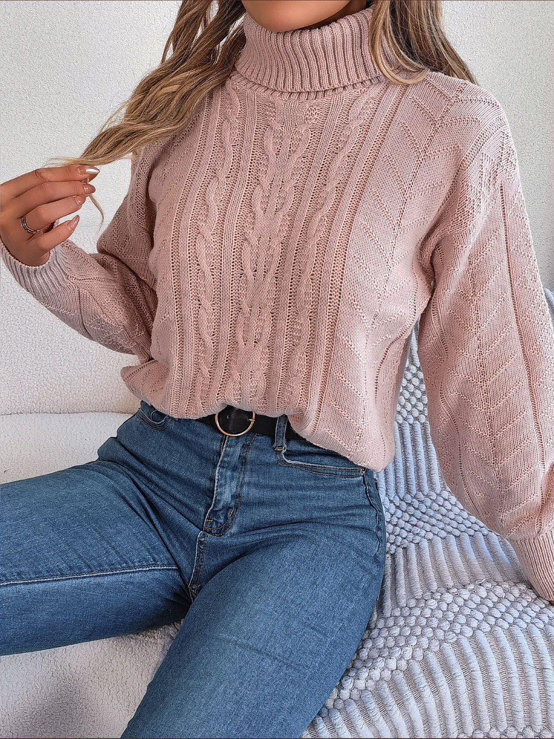 Mune | Women's Cozy Knit Sweater with Stand-Up Collar and Cable Pattern