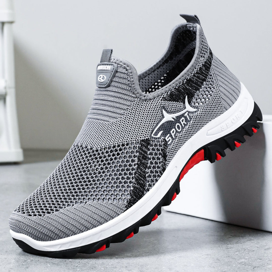 Women’s lightweight and flexible sports sneakers with innovative cushioning system Mune Fashion
