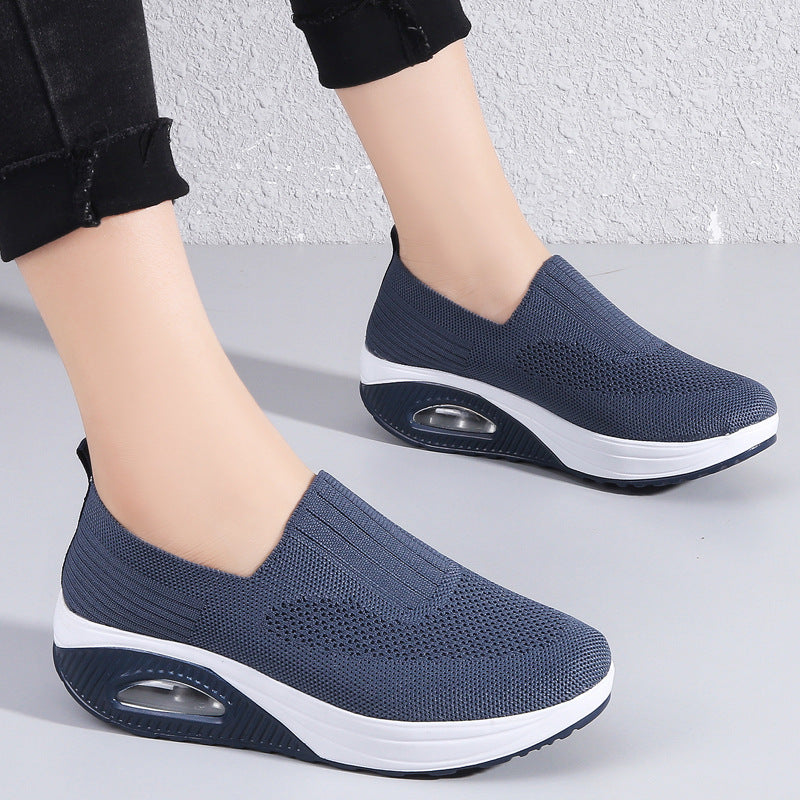 Women's knitted slipper with hidden wedge sole and visible air chamber Mune Fashion