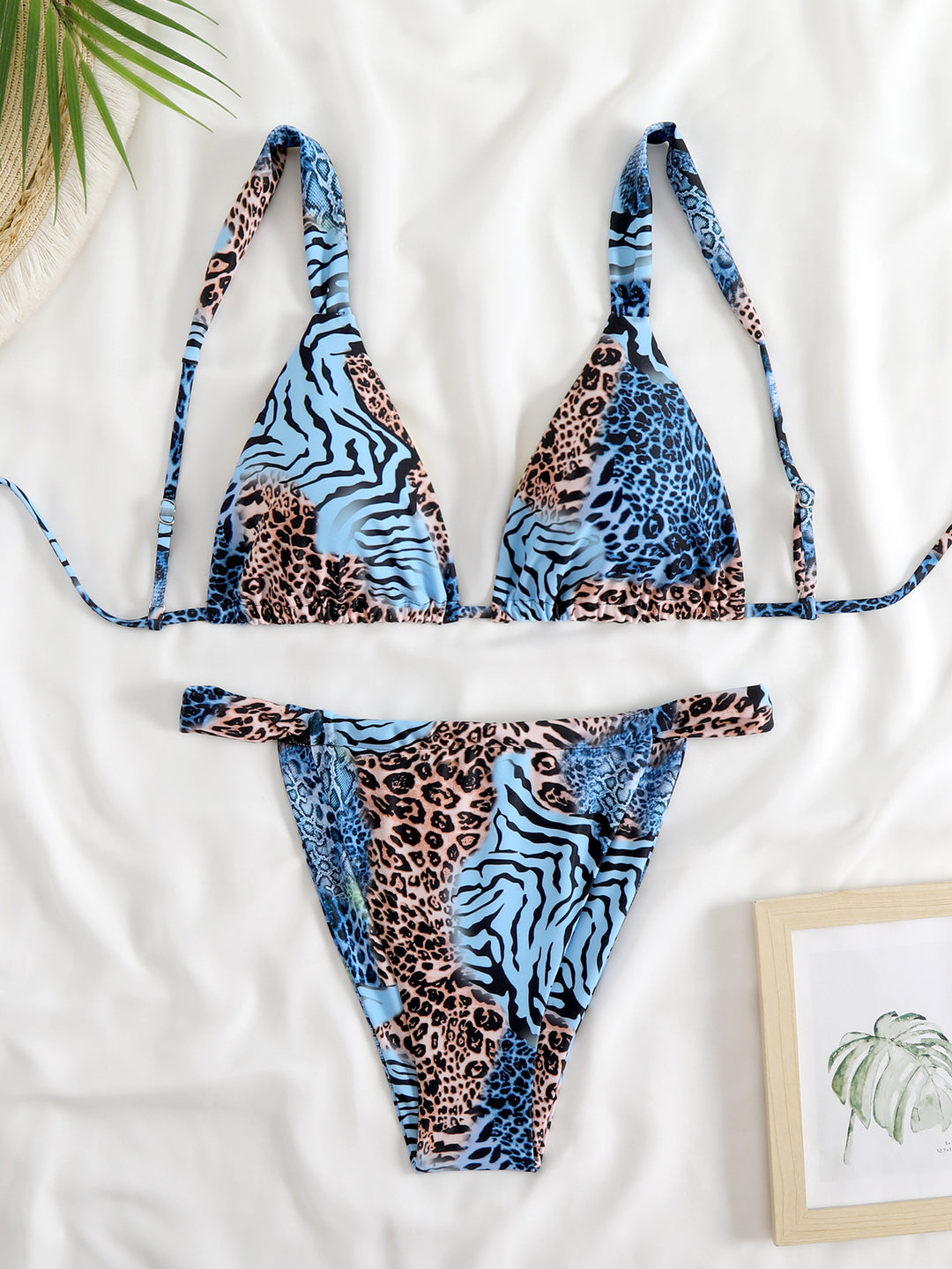 Women's Triangle Bikini Set with Fashionable Animal Print Mune Fashion