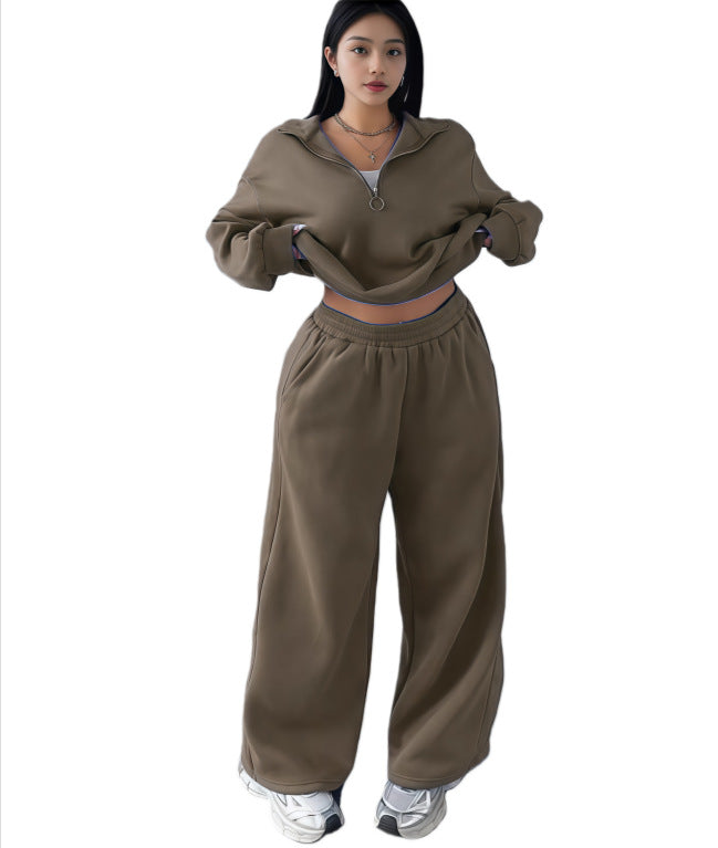 Women's Cropped Oversized Sweatshirt with Half Zipper and Wide High-Waist Jogging Pants Set Mune Fashion