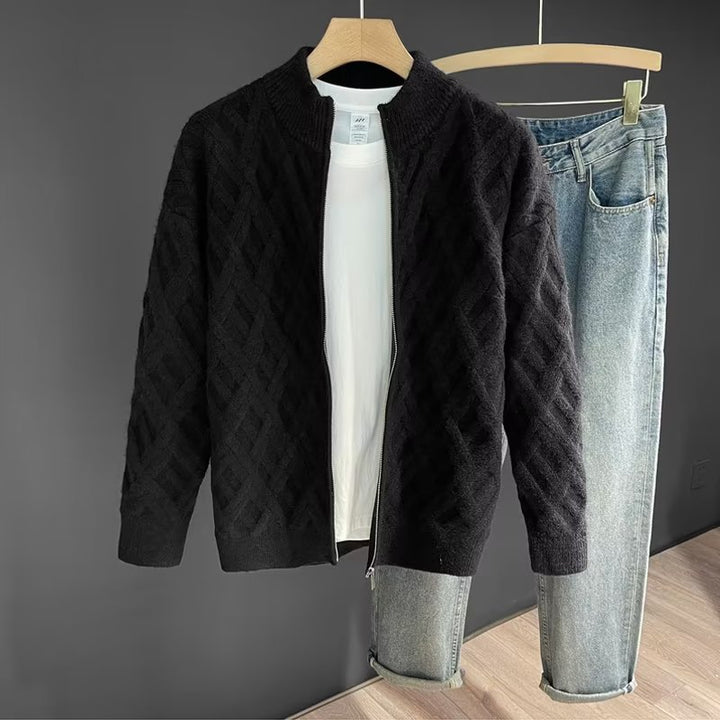 Women's cardigan with elegant cable knit pattern Mune Fashion