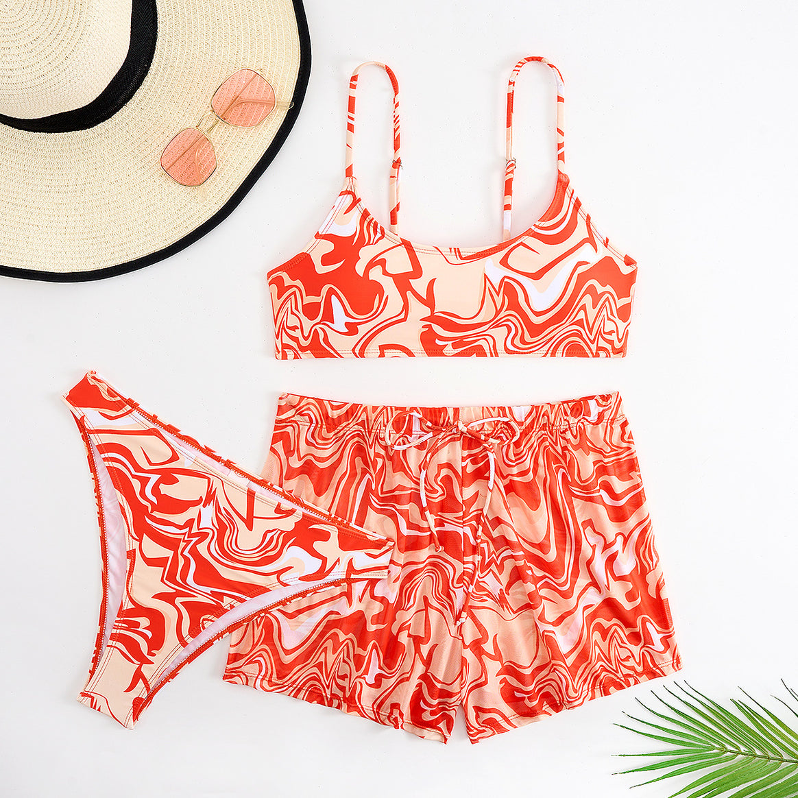 Women's bikini set with fashionable wave pattern and comfortable shorts Mune Fashion