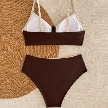 Women's Triangle Bikini with Chic Twist Design Mune Fashion