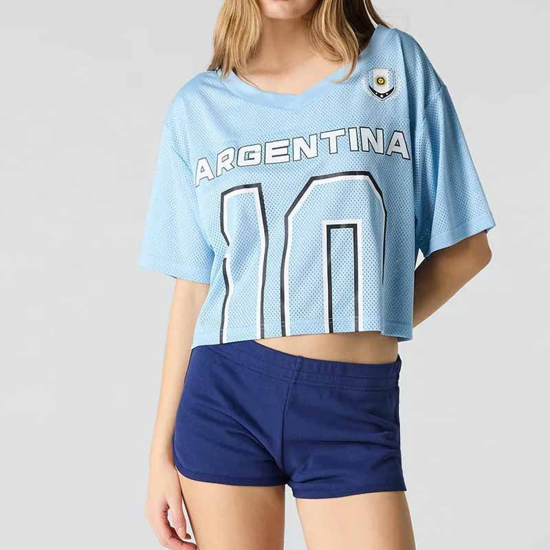 Women's Oversized Cropped Sports Shirt with Mesh Inserts and Graphic Print Mune Fashion