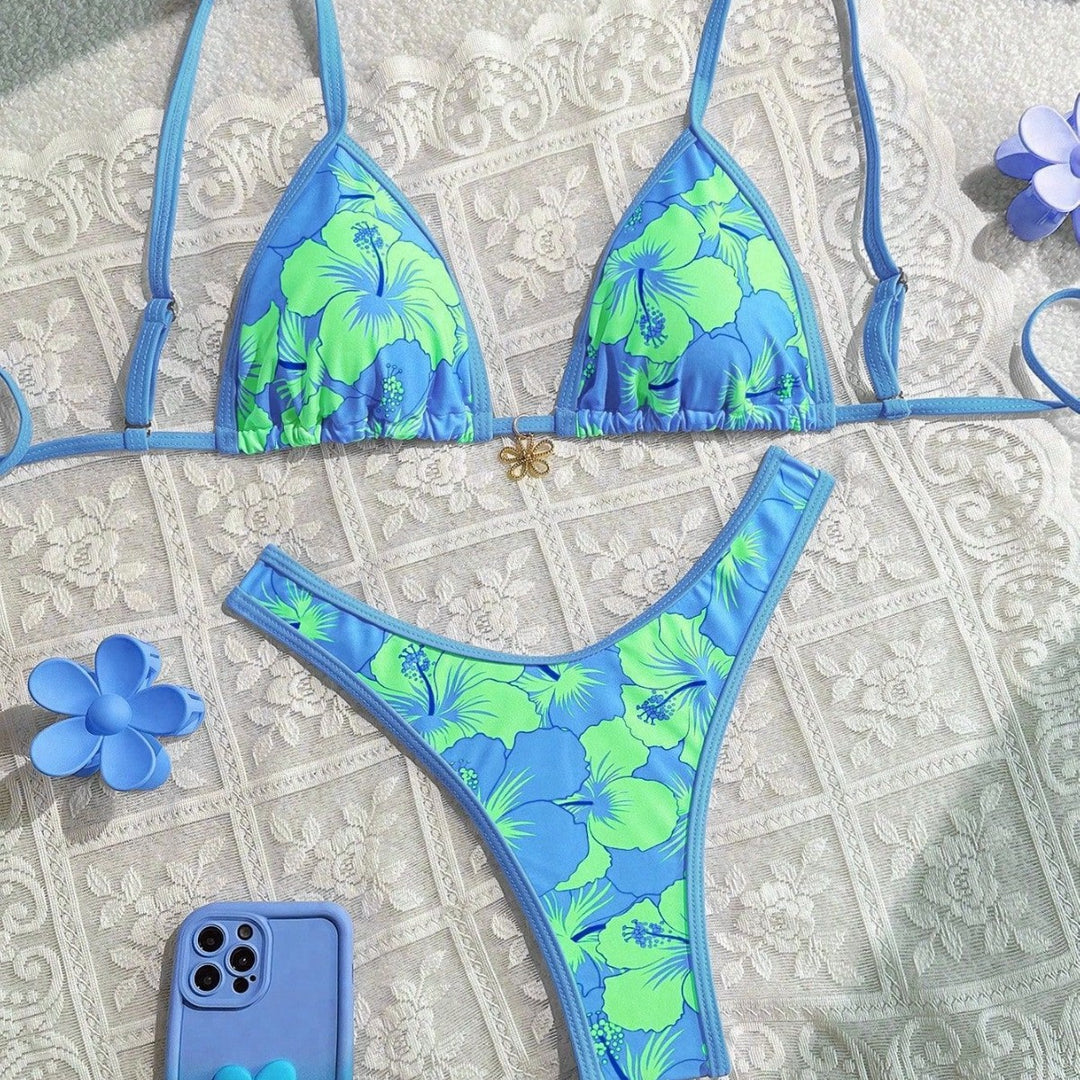 Women's triangle bikini with floral design and adjustable straps Mune Fashion