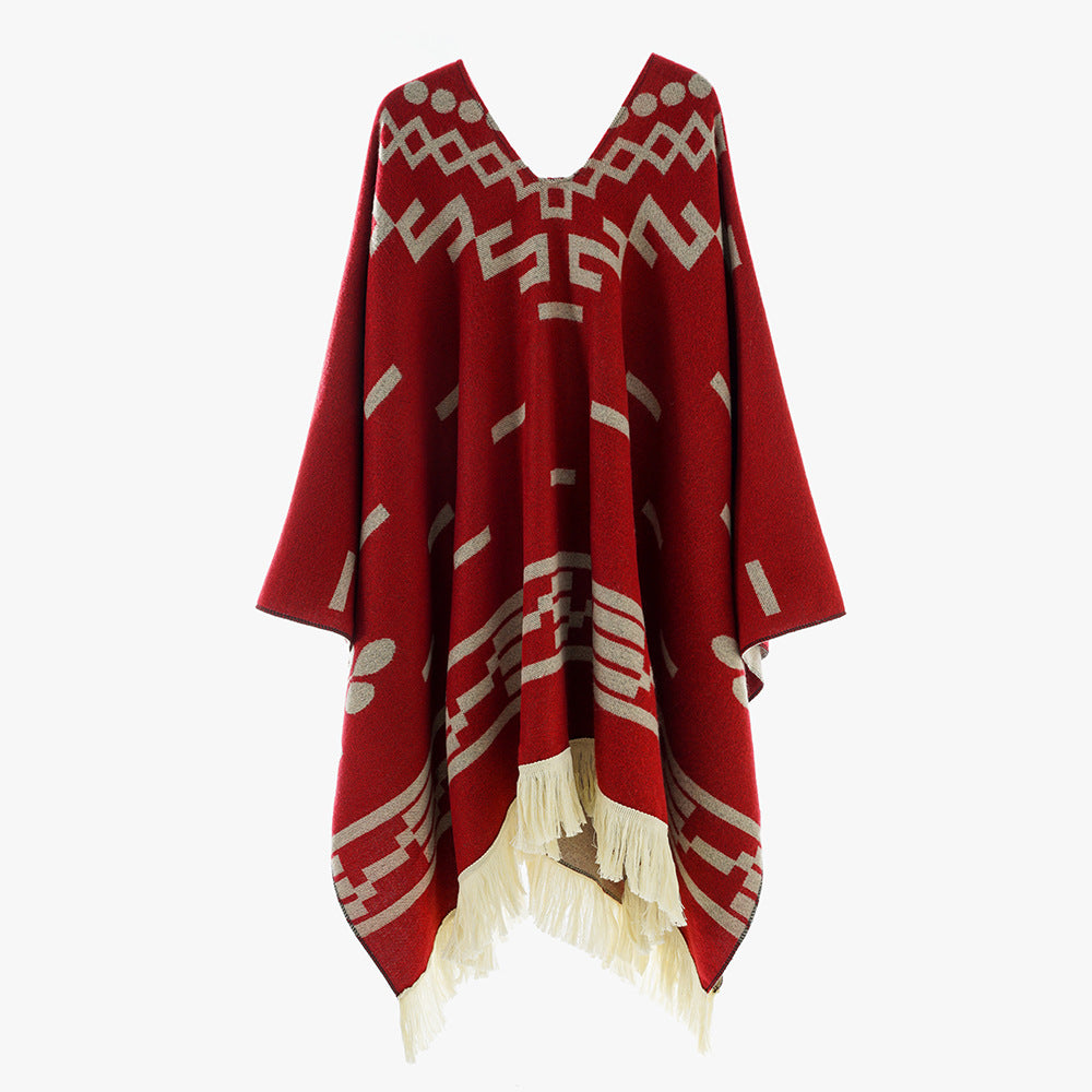 Women's Oversize Poncho in Boho Style with V-neck, Jacquard Pattern and Long Fringes Mune Fashion